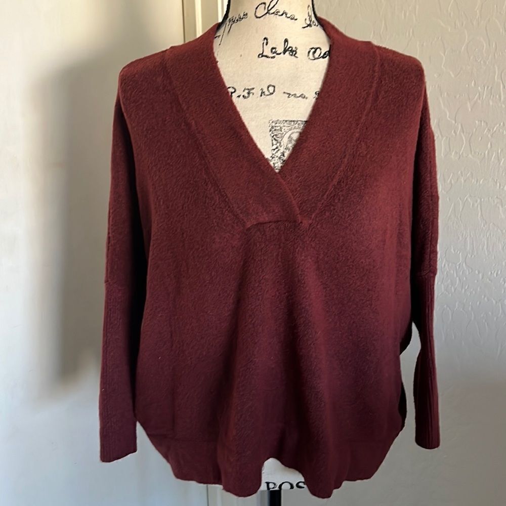 Anthropologie Burgundy Pullover Sweater Contemporary Casual Feminine Work Boho